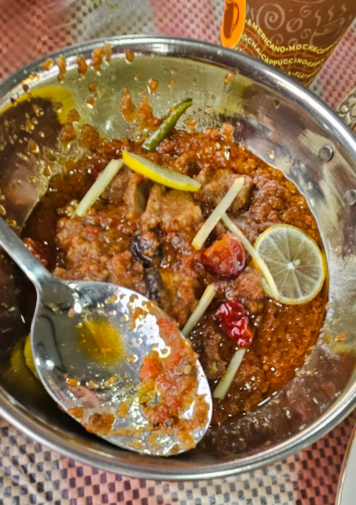 Mutton Shinwari Karahi - Traditional Pakistani Mutton Dish at Qasar Al Thouq